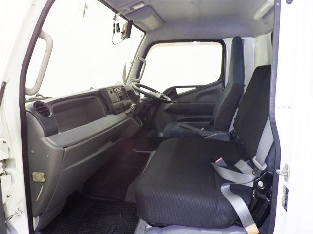 2012 Mitsubishi Fuso Canter Flatbed auction photo 8