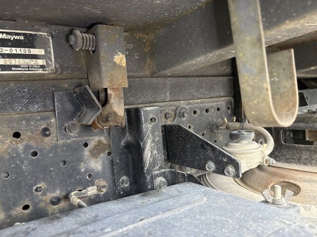 2012 Isuzu Elf dump auction photo 12