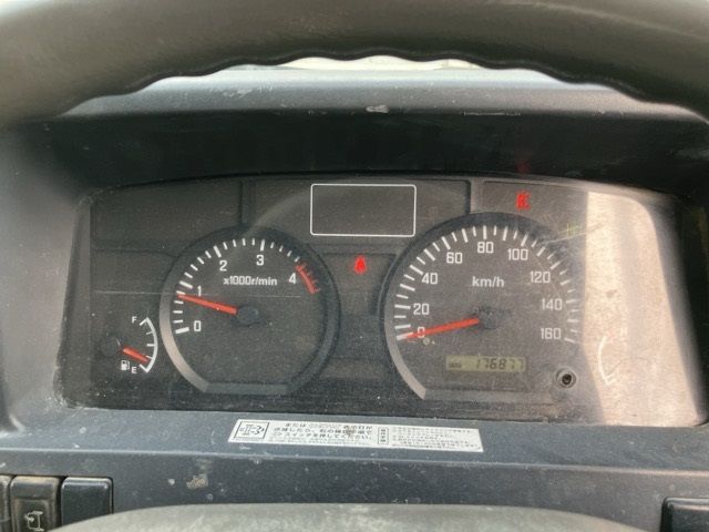 2012 Isuzu Elf dump auction photo 7