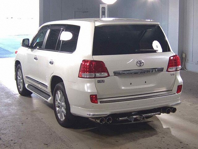 2013 Toyota Land Cruiser ZX 4WD auction photo 2