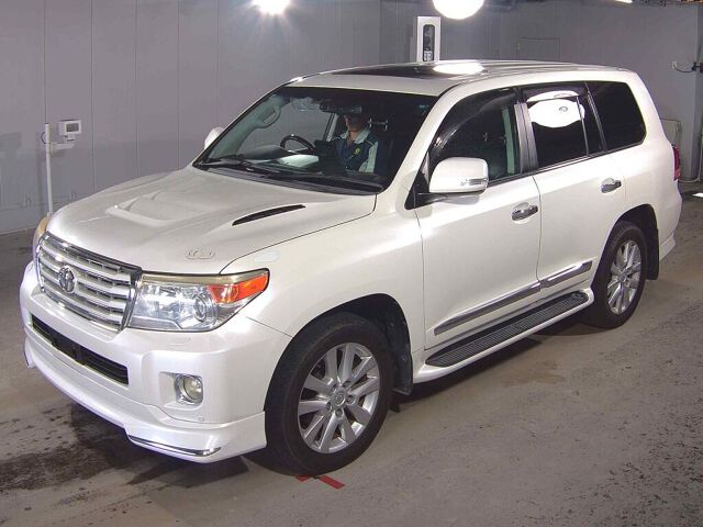 2013 Toyota Land Cruiser ZX 4WD auction photo 4