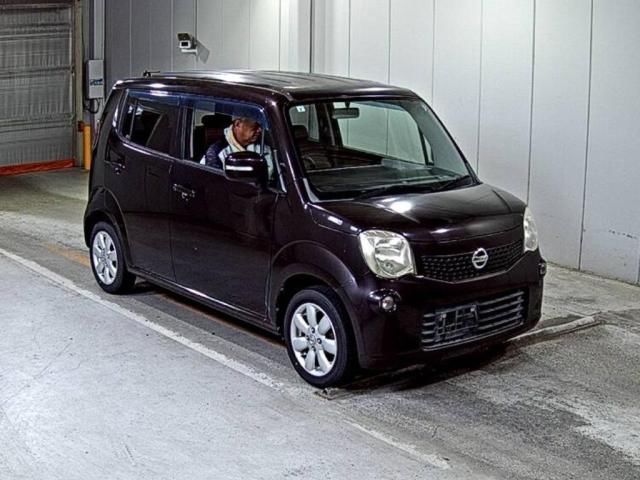 2011 Nissan モコ Japan auction vehicle
