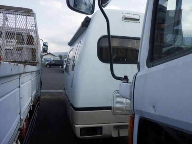 1992 Isuzu ファーゴトラック ヨコハマモータ-セールス キャンピング車 auction photo 2