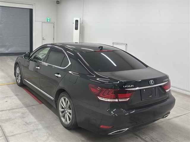 2015 Lexus LS LS600hバージョンC・Iパッケージ auction photo 2