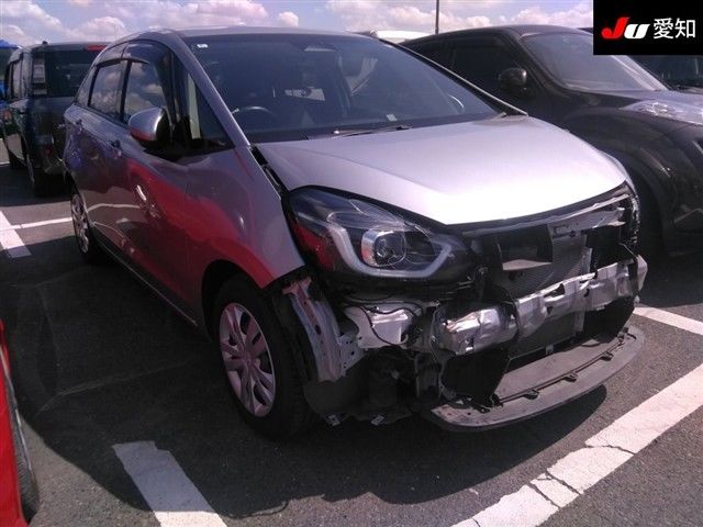 Japan Auction Vehicles 10 2020 Honda Fit e:HEV auction photo