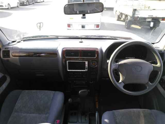 2001 Toyota Land Cruiser Prado 4WD TX LTD auction photo 8