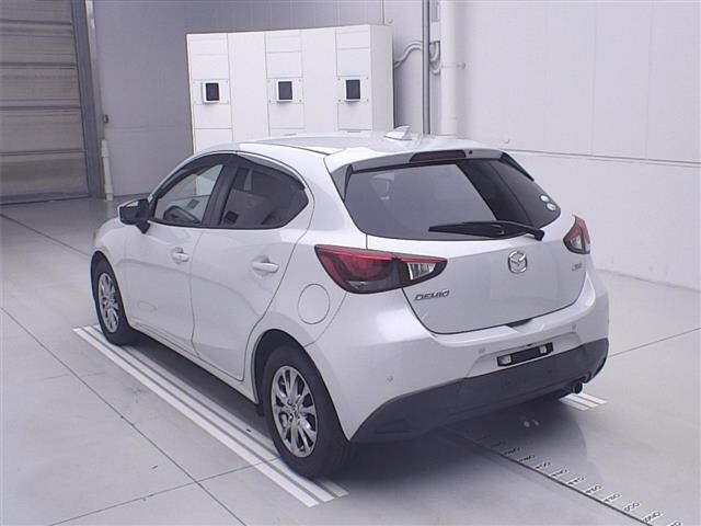 2018 Mazda Demio 13S Noble Crimson auction photo 2