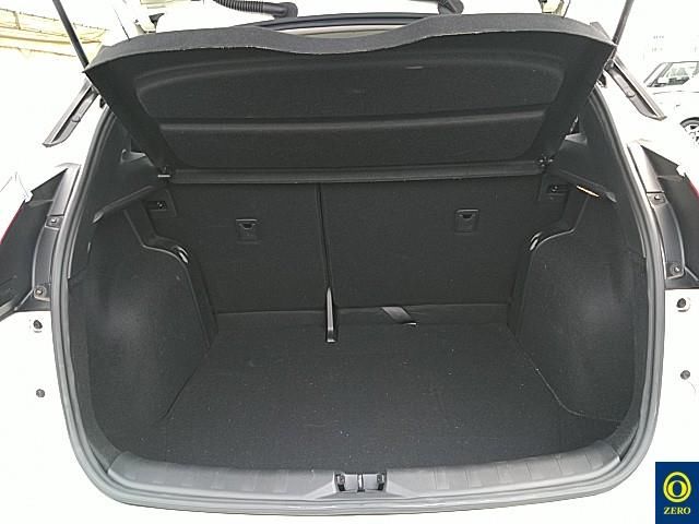 2021 Nissan Kicks X auction photo 9