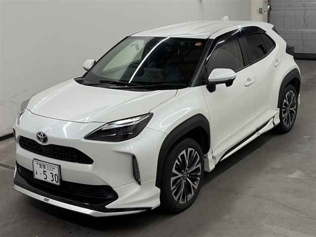 2022 Toyota Yaris Cross Z 4WD auction photo 4