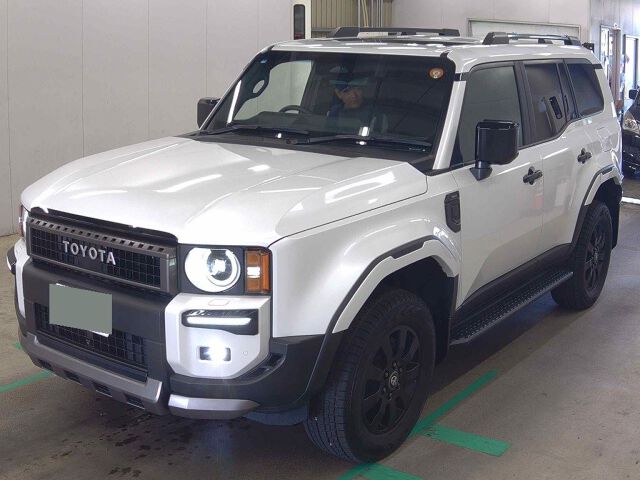 2024 Toyota Land Cruiser 250 VX First Edition 4WD auction photo 4