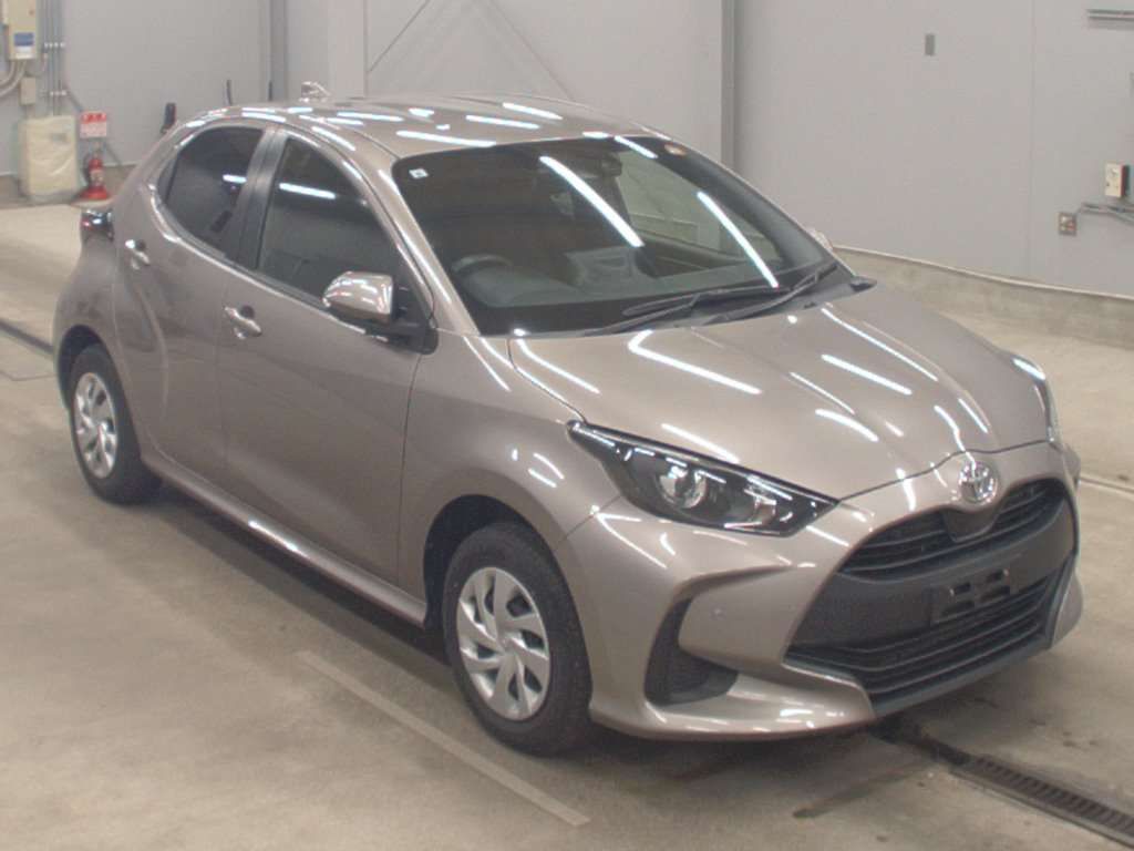 2021 Toyota Yaris X 4WD auction photo 5
