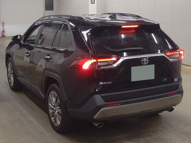 2024 Toyota RAV4 G Zパッケージ 4WD auction photo 2