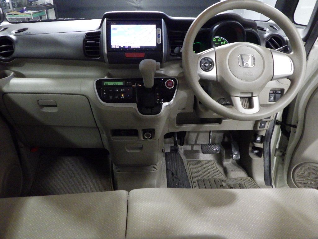 2013 Honda N-BOX G Lパッケージ auction photo 3