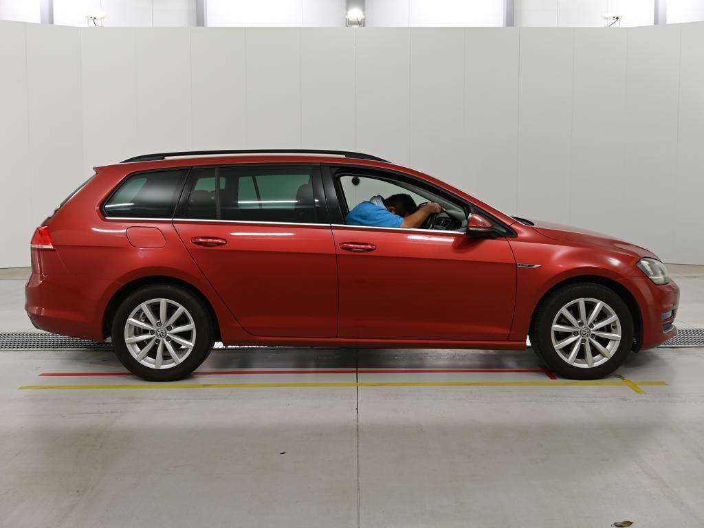 2016 Volkswagen VW ゴルフヴァリアント auction photo 3
