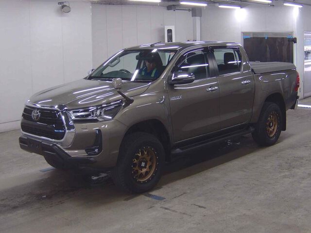 2023 Toyota Hilux Z 4WD auction photo 4