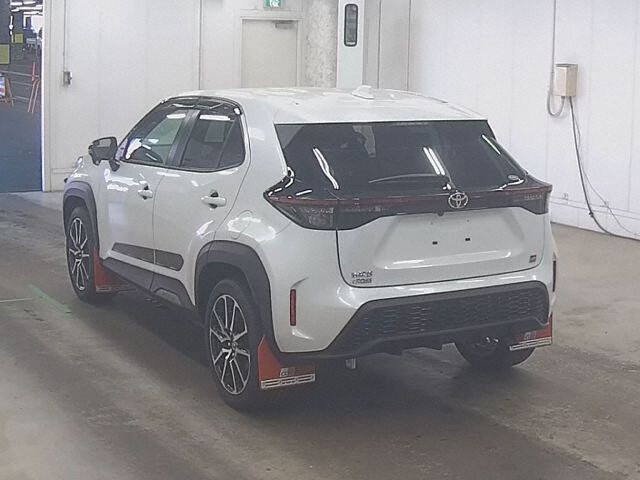 2023 Toyota Yaris Cross GRスポーツ auction photo 2