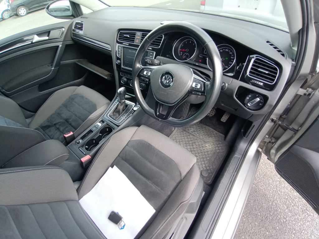 2015 Volkswagen VW ゴルフヴァリアント TSIハイラインブルーモーション auction photo 9