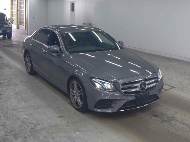 Japan Auction Vehicles 8 2017 Mercedes-Benz E-Class E200 Avant G Sport auction photo
