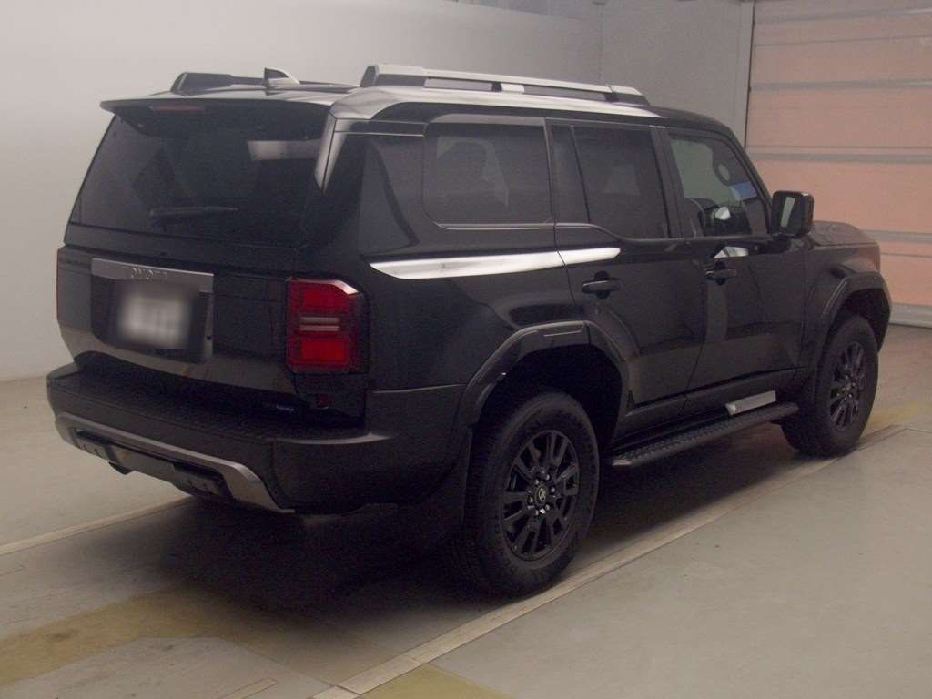 2026 Toyota Land Cruiser 250 VX 4WD auction photo 2