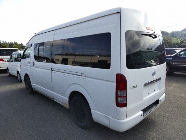 2007 Toyota Hiace DX 4WD auction photo 2