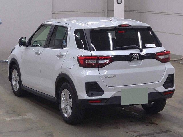2025 Toyota Raize G 4WD auction photo 2