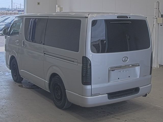 2005 Toyota Hiace バン.4WD スーパーGL auction photo 2