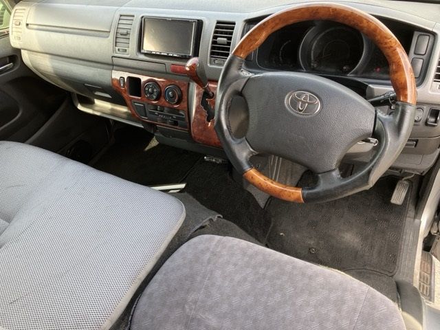 2005 Toyota Hiace バン.4WD スーパーGL auction photo 4