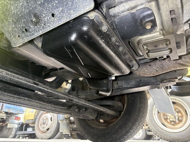 2001 Toyota Dyna ヒラ ワイド.ロング auction photo 11