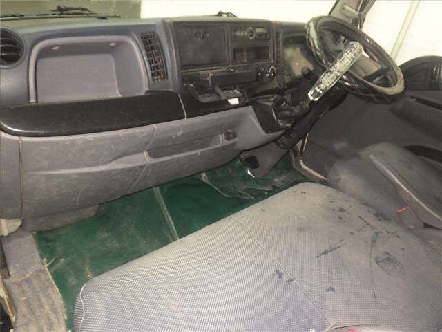 2015 Mitsubishi Fuso Canter 3-ton dump truck auction photo 4