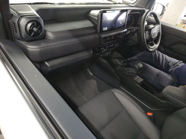 2026 Toyota ランドクルーザーFJ VX 4WD auction photo 3