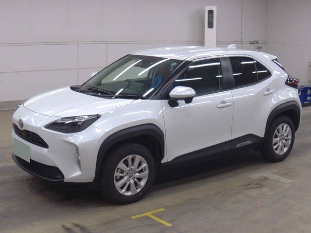 2025 Toyota Yaris Cross ハイブリッドG 4WD auction photo 4