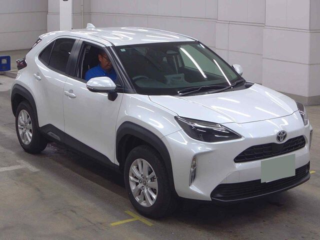 Japan Auction Vehicles 8 2025 Toyota Yaris Cross ハイブリッドG 4WD auction photo
