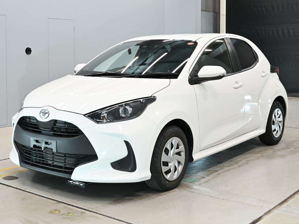 2022 Toyota Yaris X Japan auction vehicle