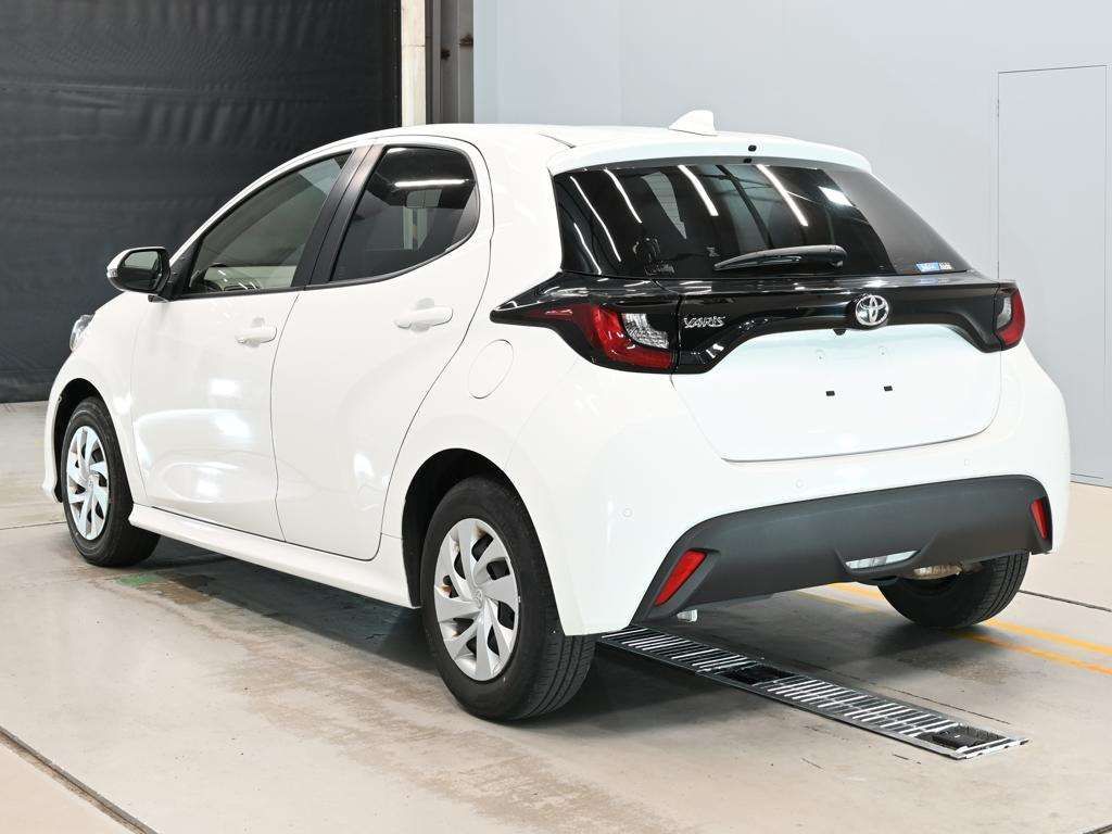 2022 Toyota Yaris X auction photo 6