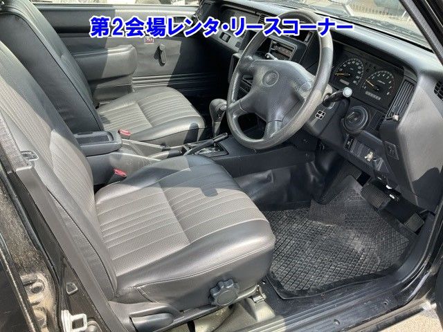 2017 Toyota クラウンコンフォート デラックス Aパッケージ auction photo 4