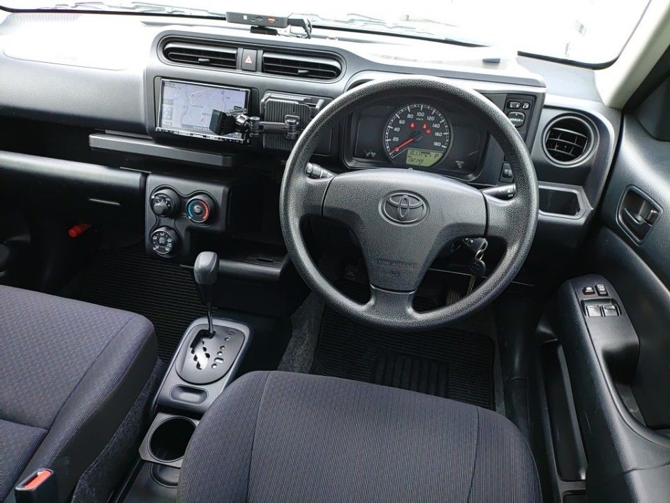 2021 Toyota Probox auction photo 3