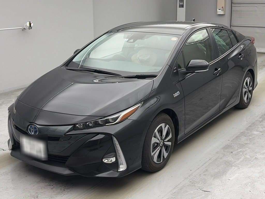 2022 Toyota Prius PHEV S Safety Package Japan auction vehicle
