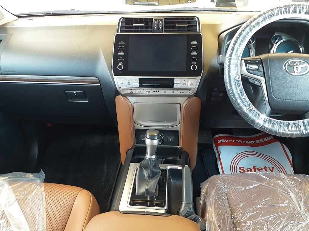 2021 Toyota Land Cruiser Prado TX Lパック70thアニバ 4WD auction photo 11