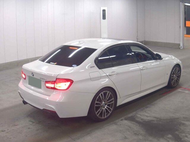 2018 BMW 3 Series 330E M Sport I Puff auction photo 5