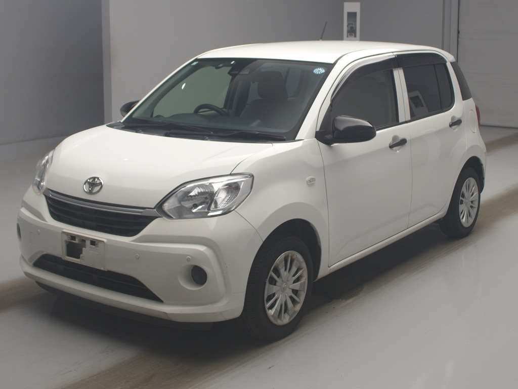 2021 Toyota Passo X S Japan auction vehicle