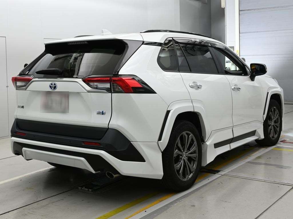 2023 Toyota RAV4 ハイブリッドG 4WD auction photo 2