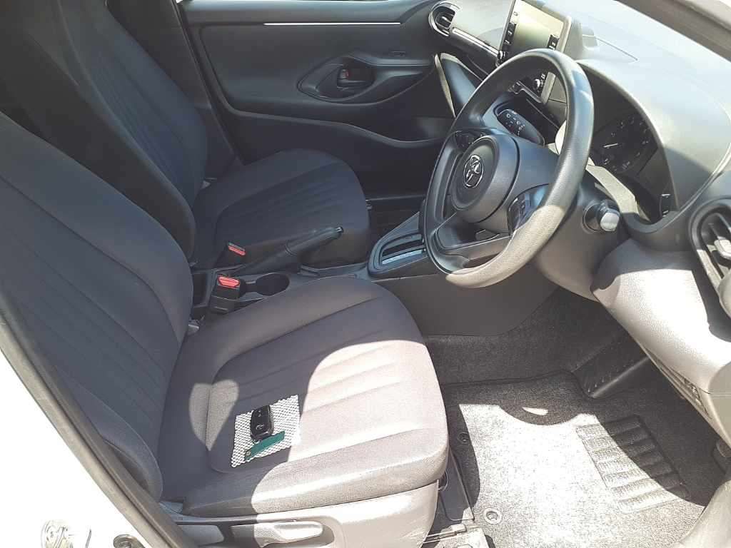 2021 Toyota Yaris X auction photo 10
