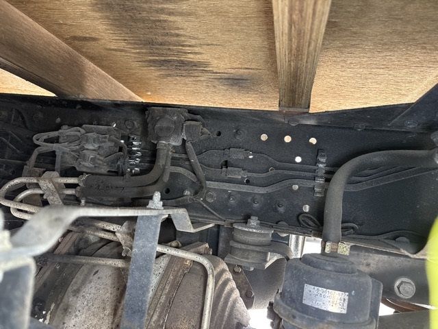 2011 Isuzu Elf ヒラ auction photo 18