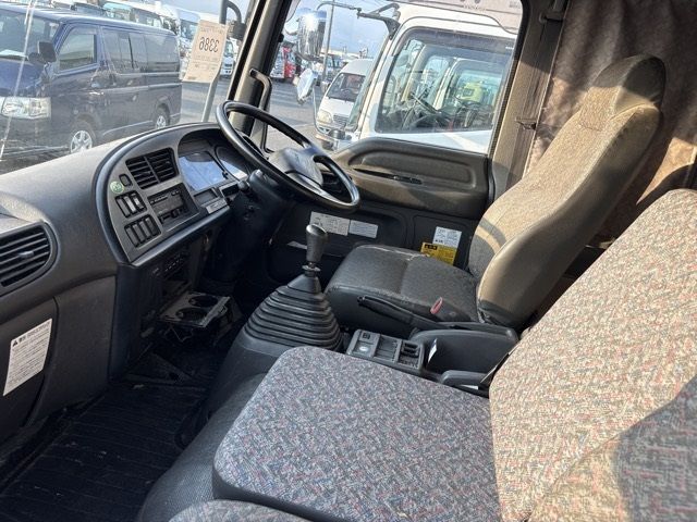 2005 Isuzu Forward ダンプ auction photo 5