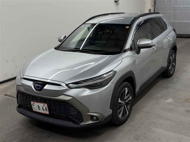 2022 Toyota Corolla Cross ハイブリッドZ auction photo 4