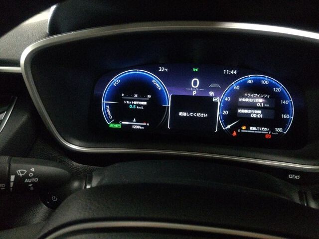 2025 Toyota Corolla Cross Hybrid Z auction photo 6