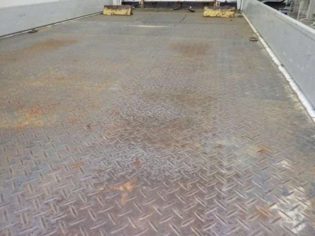 2009 Mitsubishi Fuso Canter 車輛運搬車 auction photo 4