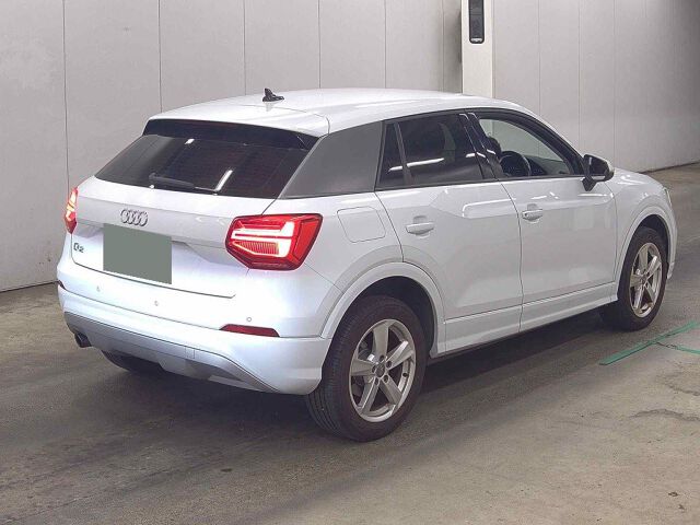 2020 Audi Q2 30TFSIスポーツ auction photo 5