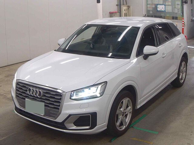 2020 Audi Q2 30TFSIスポーツ auction photo 4