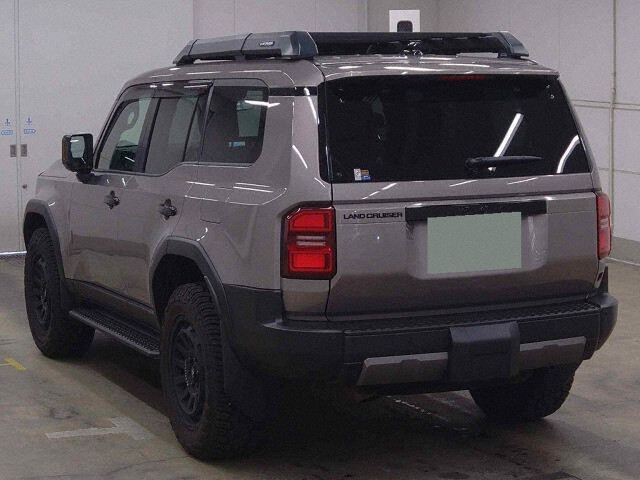 2024 Toyota Land Cruiser 250 VX 4WD auction photo 2
